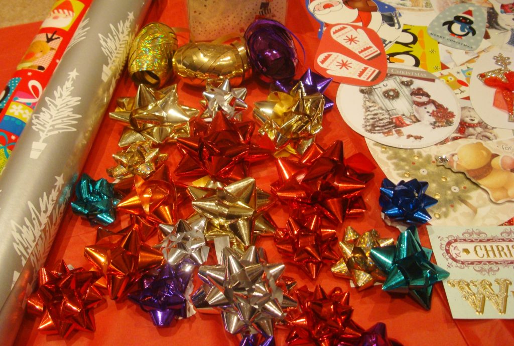 Save money on Christmas necessities - recycle gift bows