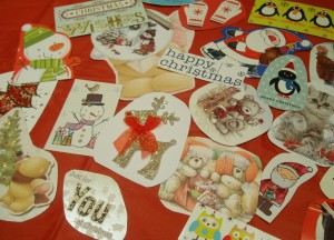 Make homemade Christmas gift tags